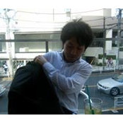 Yusuke Tsuji's photo