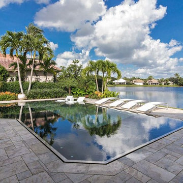 Elegant Modern Lakefront