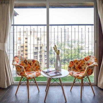 MONOCHROME RESIDENCE