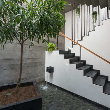 The H Cube House