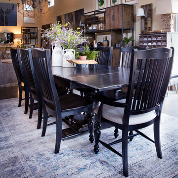 Showroom Spring 2018 _ Custom Dining Set