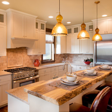 Black Bull Rustic Mountain Home