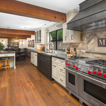 Rustic Lake House Retreat | Sammamish, WA