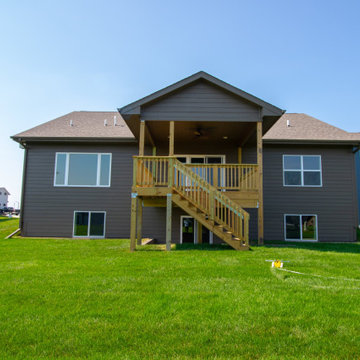 Altoona Ranch Forced Walk-out Basement