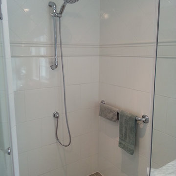 Polished Chrome Shower Fixtures and Grab Bar