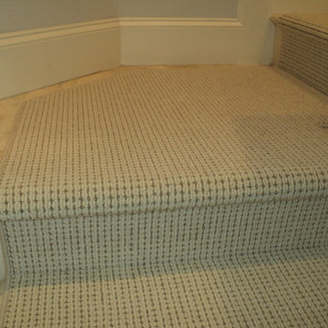 Carpet runners / wool over travertine