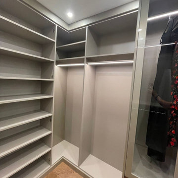 Walk-in with brillante Melamine