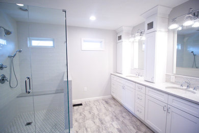 Example of a bathroom design in Other
