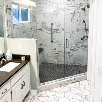 Bold Master Bathroom