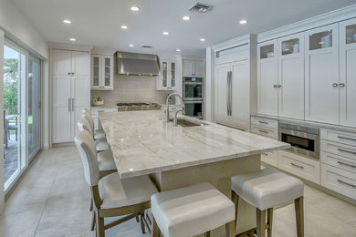Kitchen - coastal kitchen idea in Miami