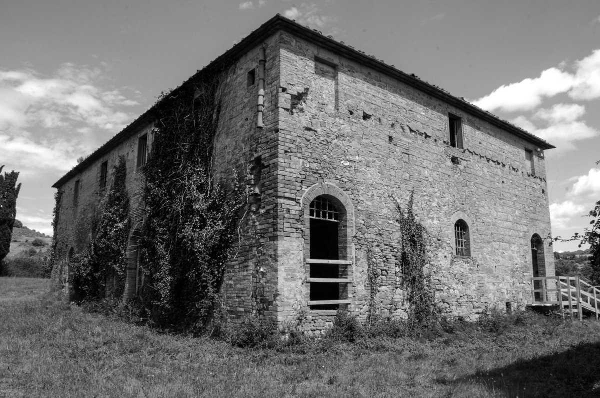 Ristrutturazione Complesso La Querce