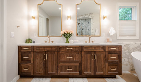 Bathroom of the Week: Marble Shower and a Checkerboard Floor