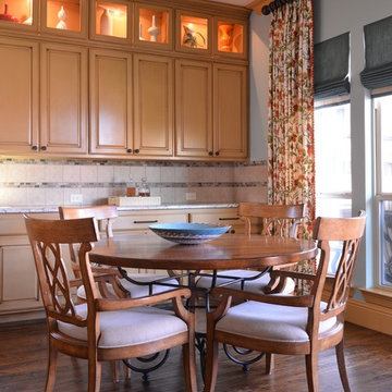 Transitional Kitchen in Dallas, TX