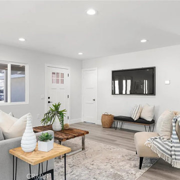 Club Mesa Renovation / Addition