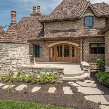 Huntleigh Woods Custom Home 3