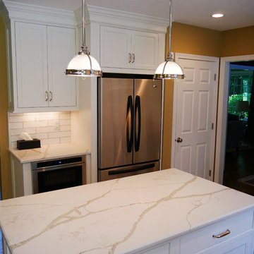 Southborough Frosty White Kitchen