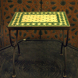 Small Green Nesting Table - Products