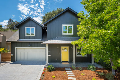 Country exterior home photo in San Francisco