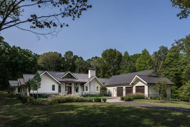 Transitional exterior home photo in Nashville