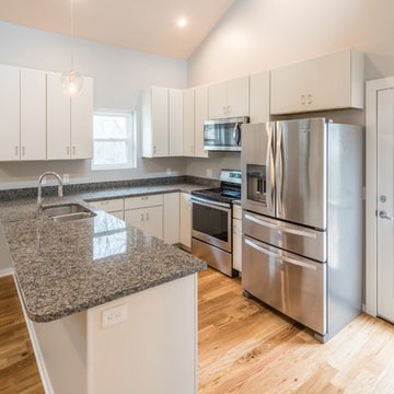 404 S. Oconeechee