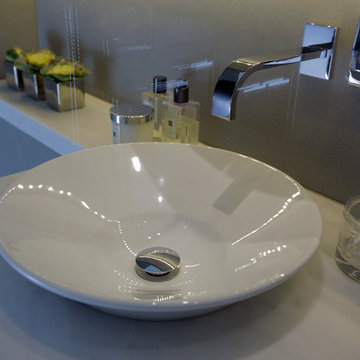 KENSINGTON APARTMENT ONE