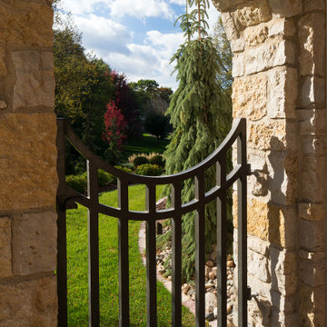 Rolling Green Manor