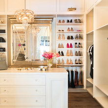 Closet Wallpaper