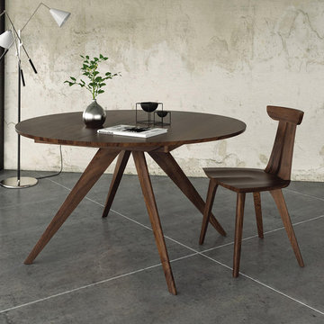 Copeland Catalina Walnut Round Extension Table