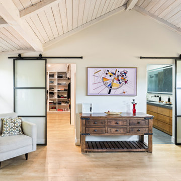 Modern spa - Master suite addition in Woodland Hills