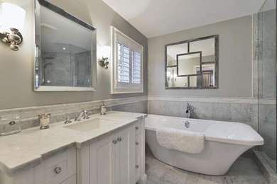 Inspiration for a bathroom remodel in Toronto