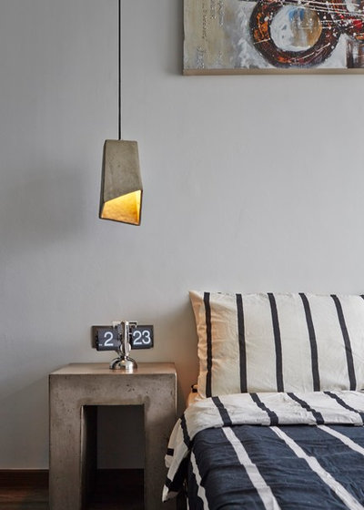 Modern Bedroom by Fuse Concept Pte Ltd