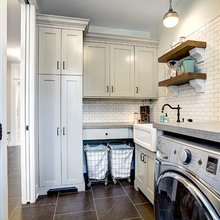 Laundry Room/Back Foyer