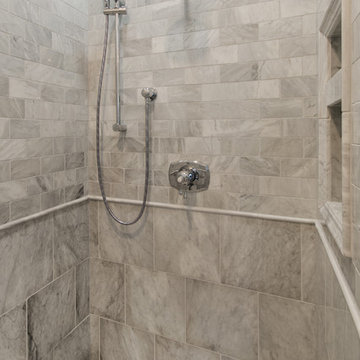 Relaxing Bathroom