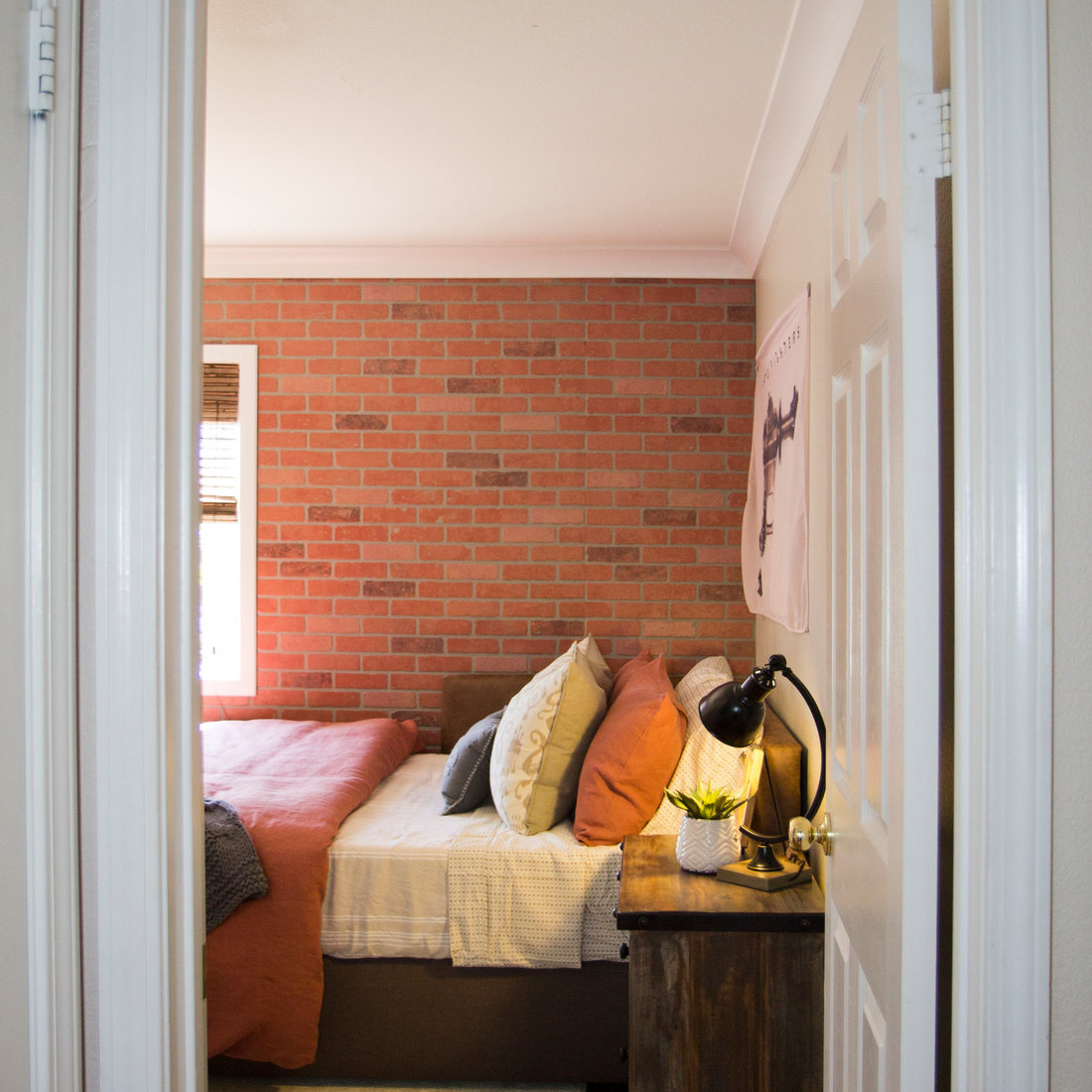 SGBD Ty's room