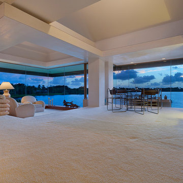 Contemporary Peninsula Property
