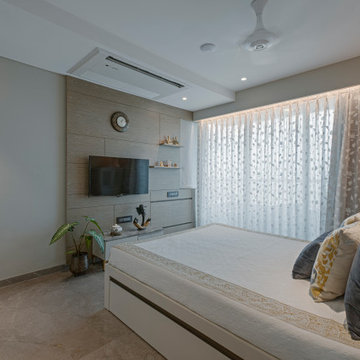 Oberoi Splendour Apartment
