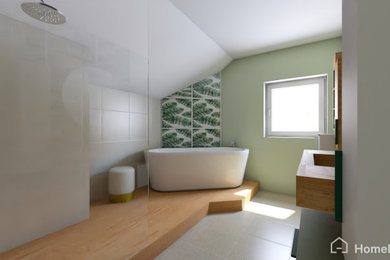 Foto di una grande stanza da bagno padronale minimal con ante a filo, ante in legno bruno, vasca freestanding, doccia a filo pavimento, piastrelle multicolore, piastrelle in ceramica, pareti beige, parquet scuro, lavabo integrato, top in laminato, pavimento beige, doccia aperta, top marrone, nicchia, un lavabo, mobile bagno sospeso e soffitto ribassato