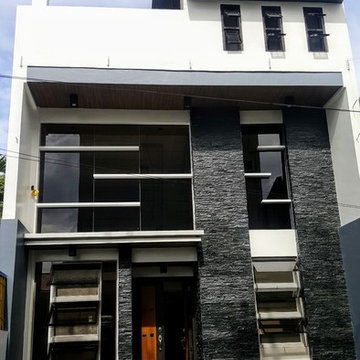 Bachelor's Pad