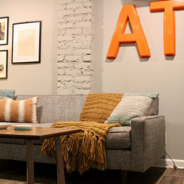 A.D.U. / Income Property // Delmar