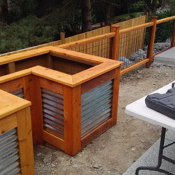 Exteriors raised garden box holds 3 cubic feet of soil