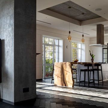 RIDNYI HOUSE