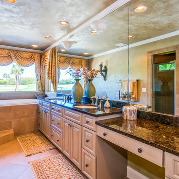 Golf Course Home on Ocean-fed Lake With Private Island