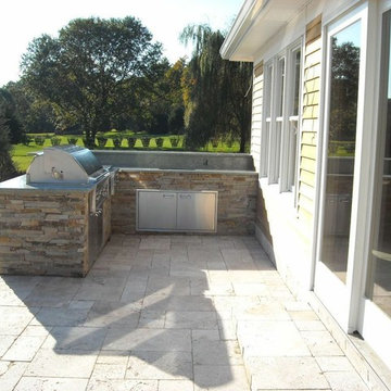Outdoor Kitchen