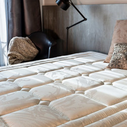Fotograf&iacute;as para cat&aacute;logo de colchones: SONPURA - Beds