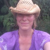 Erin Holve's photo