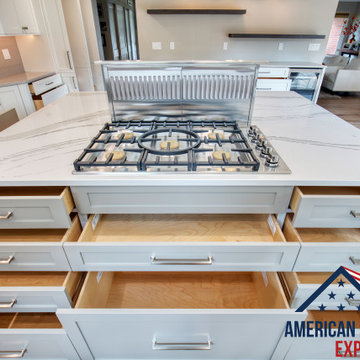 Family of 5 Modern & Well Organized Beautiful Kitchen