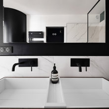 Master Bathroom: 1032 LaSalle