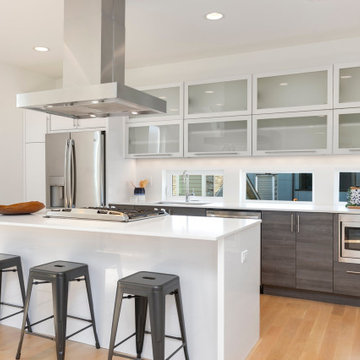 Contemporary Multi-Level