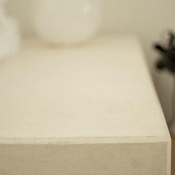 Beton Couch in weiss