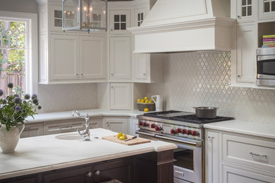 Inspiration for a timeless kitchen remodel in San Francisco